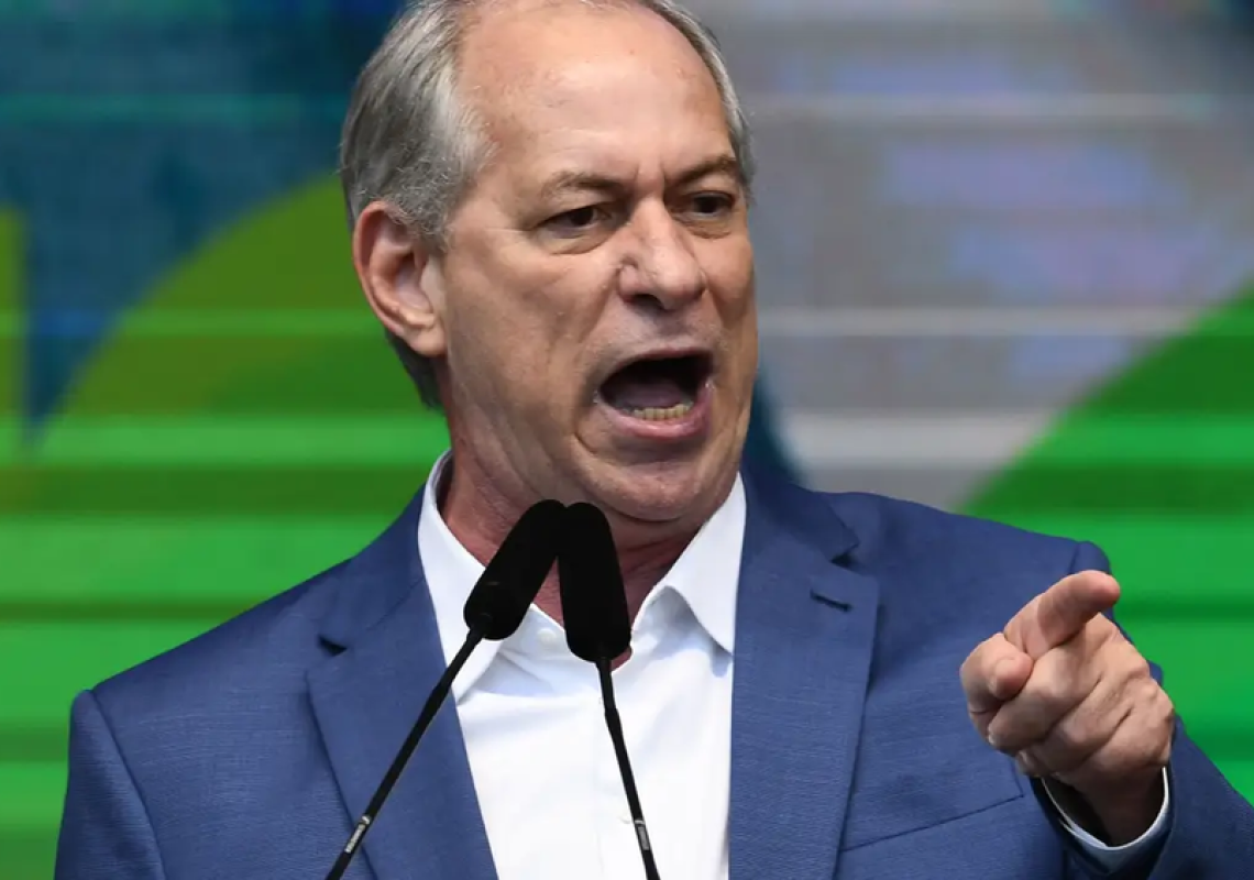 Ciro Gomes propõe corte de secretarias e economia de R$ 1 bilhão no Ceará
